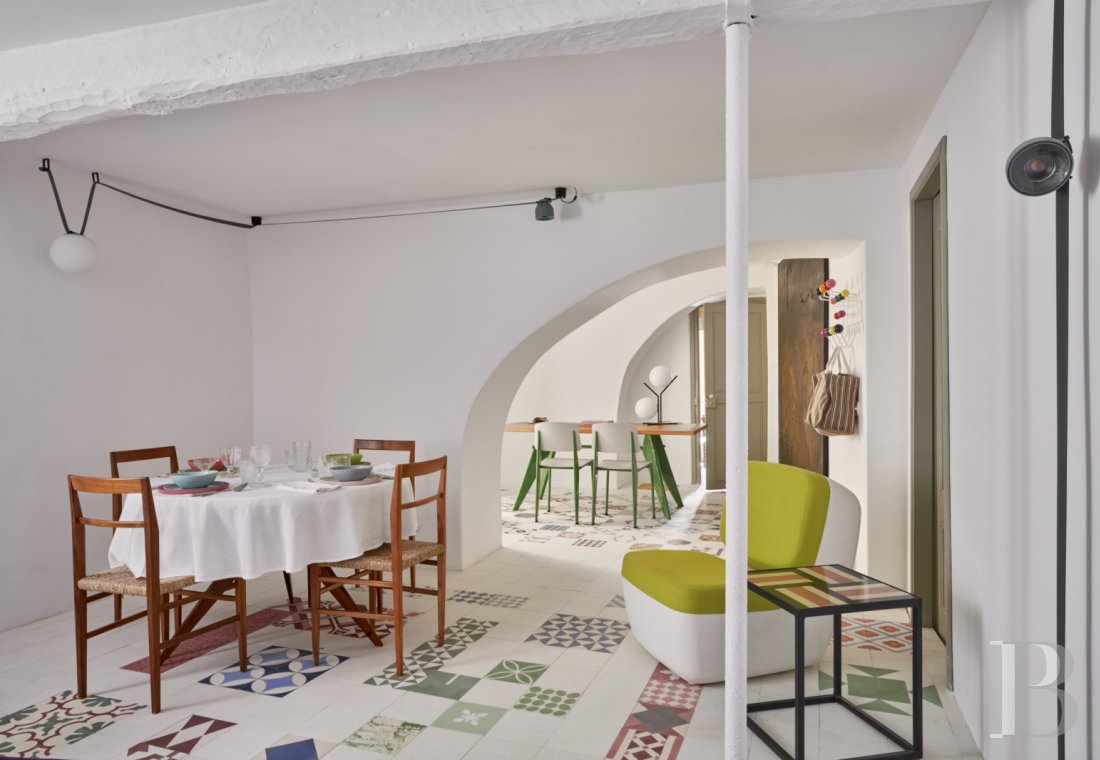 An old house renovated in contemporary design style in Alcácer do Sal, in the Alentejo region  - photo  n°45